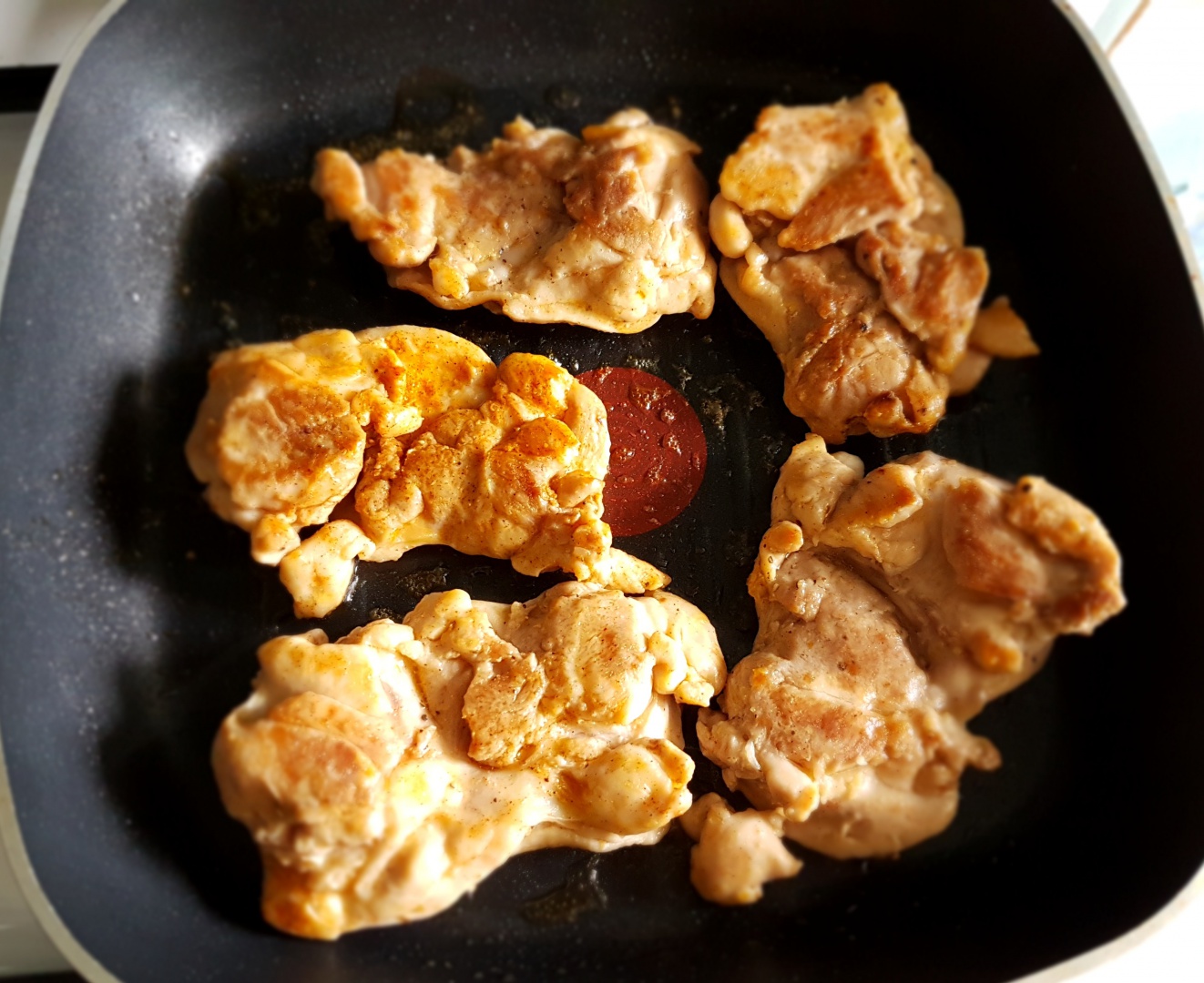 Pulpe de pui la tigaie