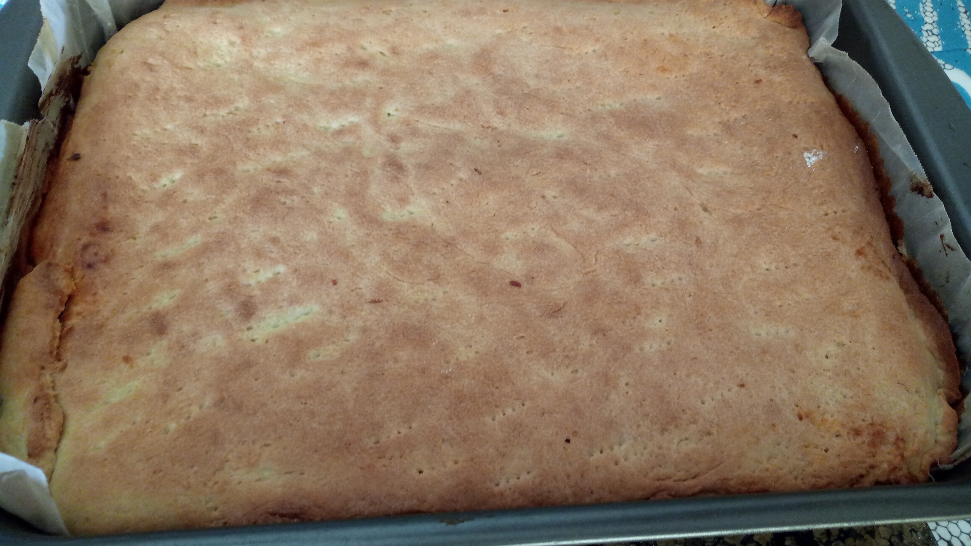 Prajitura cu foi si crema de caise