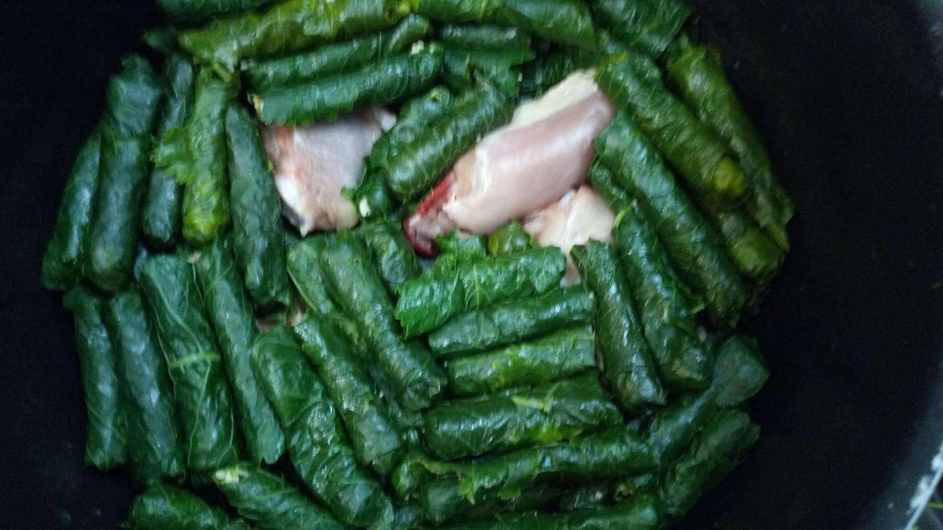 Sarmalute in foi de hrean