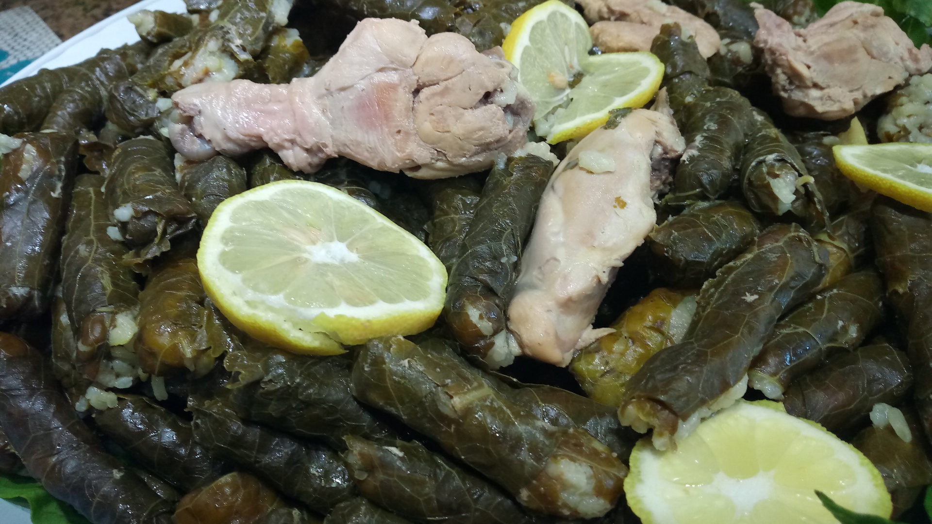 Sarmalute in foi de hrean