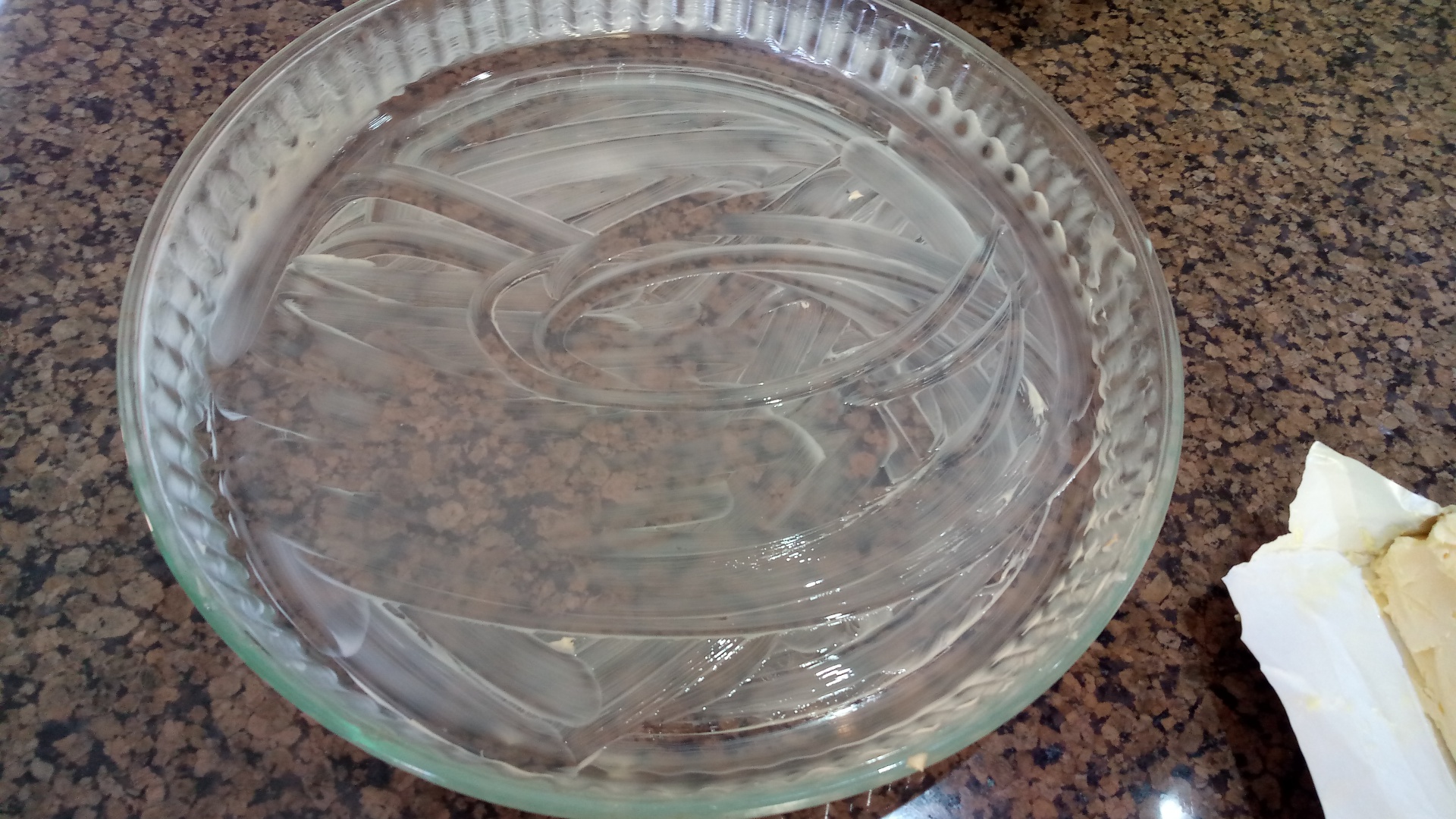 Tarta cu caise din blat de pandispan