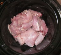 Iepure cu vegetale si smantana