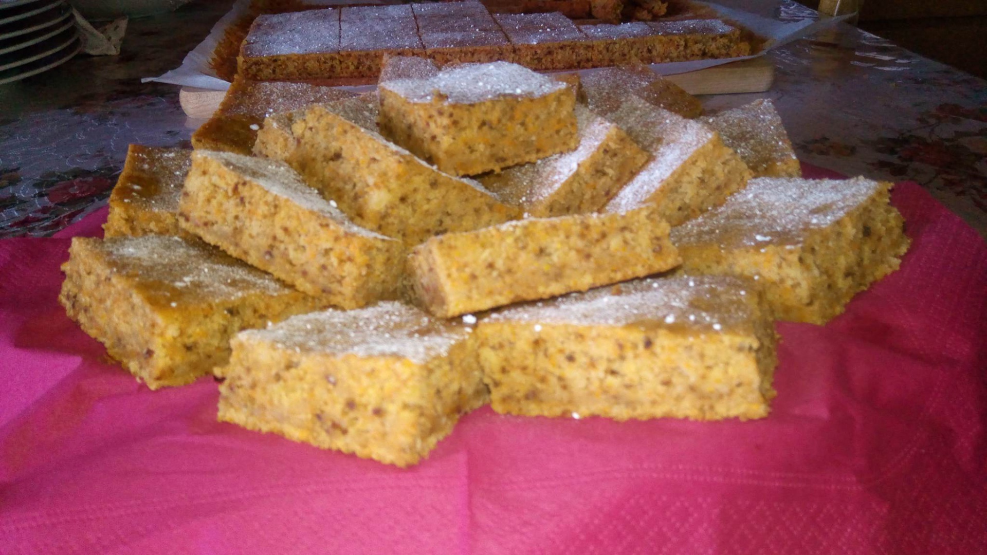 Prajitura aromata cu morcovi