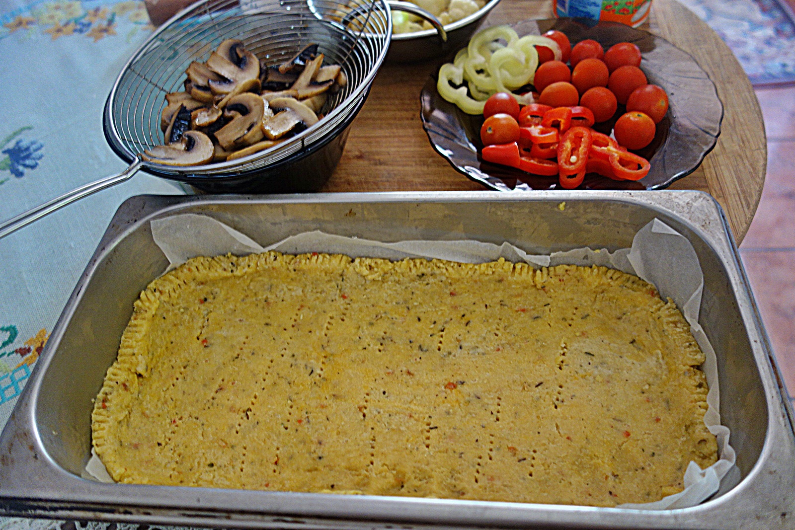 Tarta rustica cu blat aromat din gris