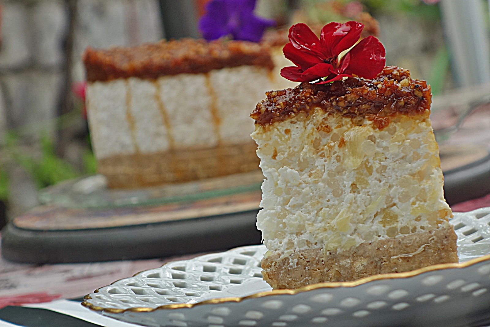 Samba cu crusta de nuci