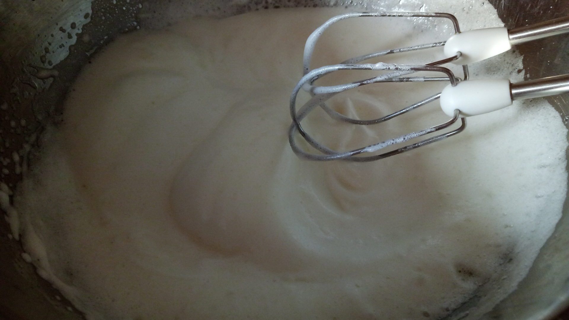 Prajitura cu piersici si zmeura