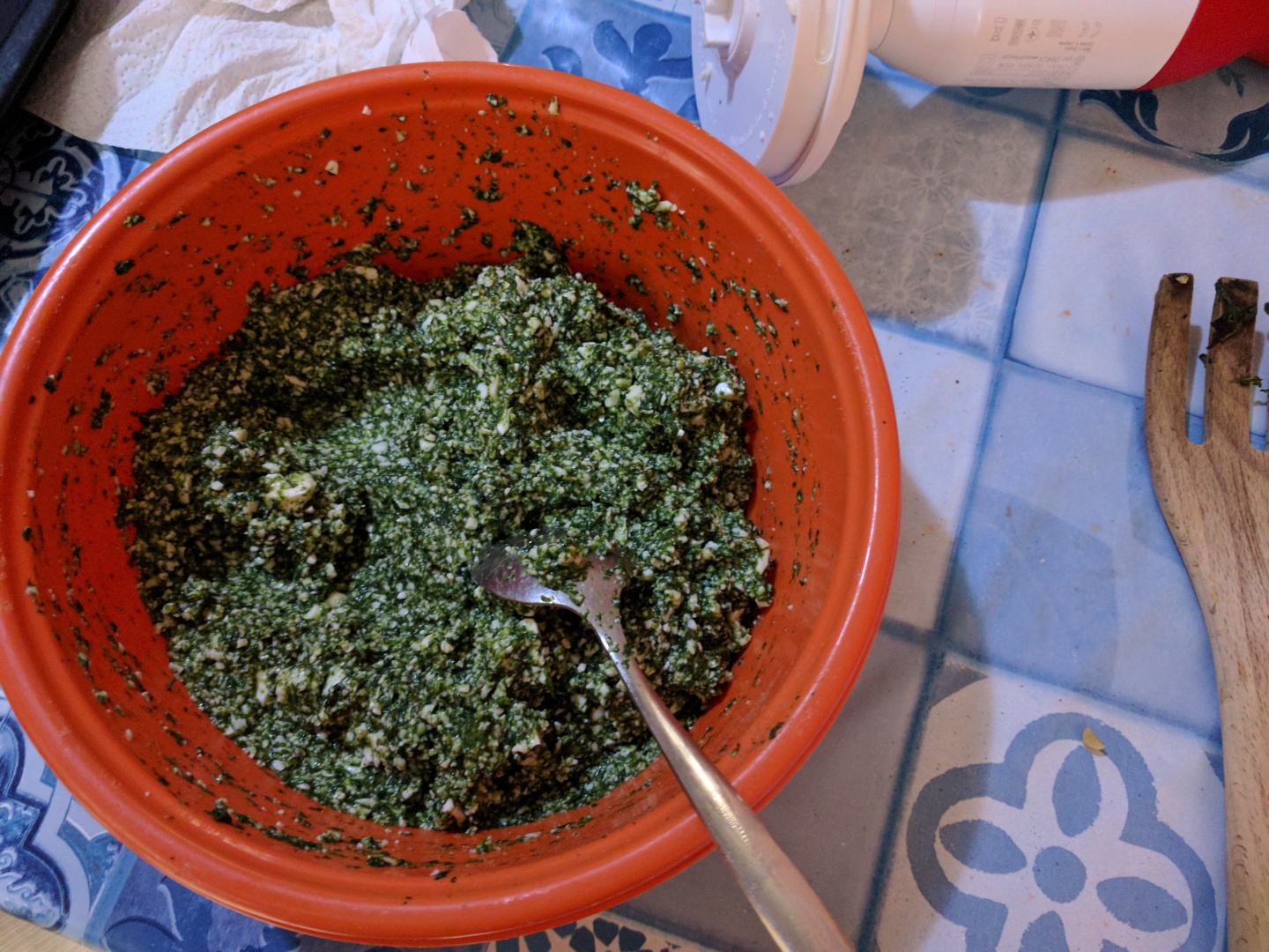 Tarta cu spanac, branza sarata si aluat de casa. Reteta simpla, pas cu pas