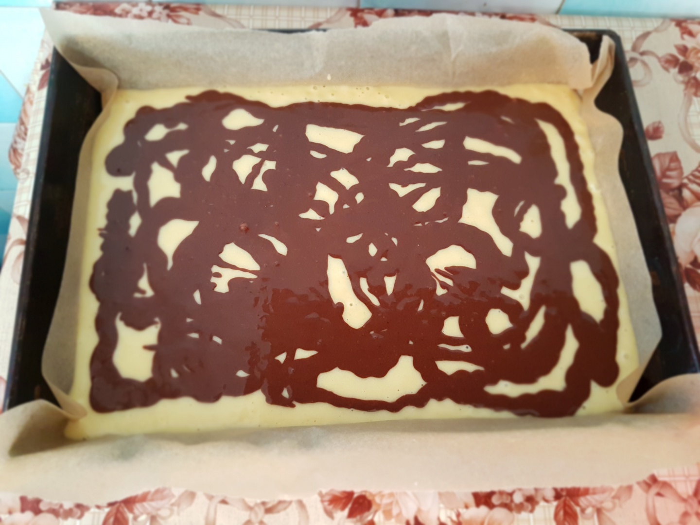 Prajitura marmorata cu caise