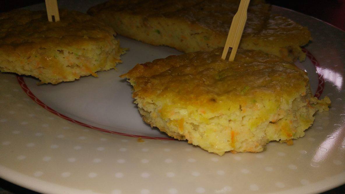 Tarta cu dovlecei si morcovi