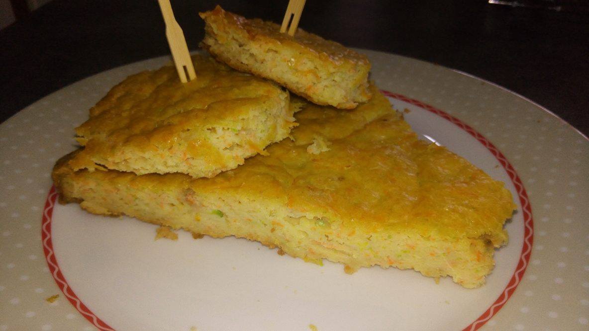 Tarta cu dovlecei si morcovi