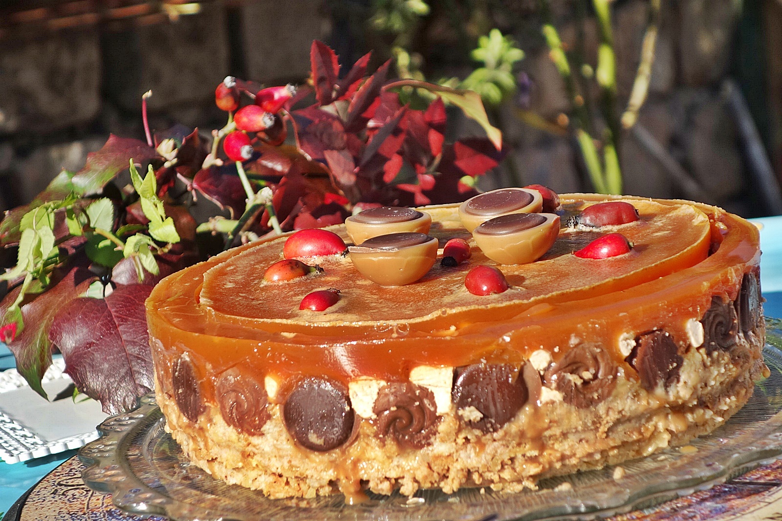 Prajitura cu biscuiti si jeleu de macese