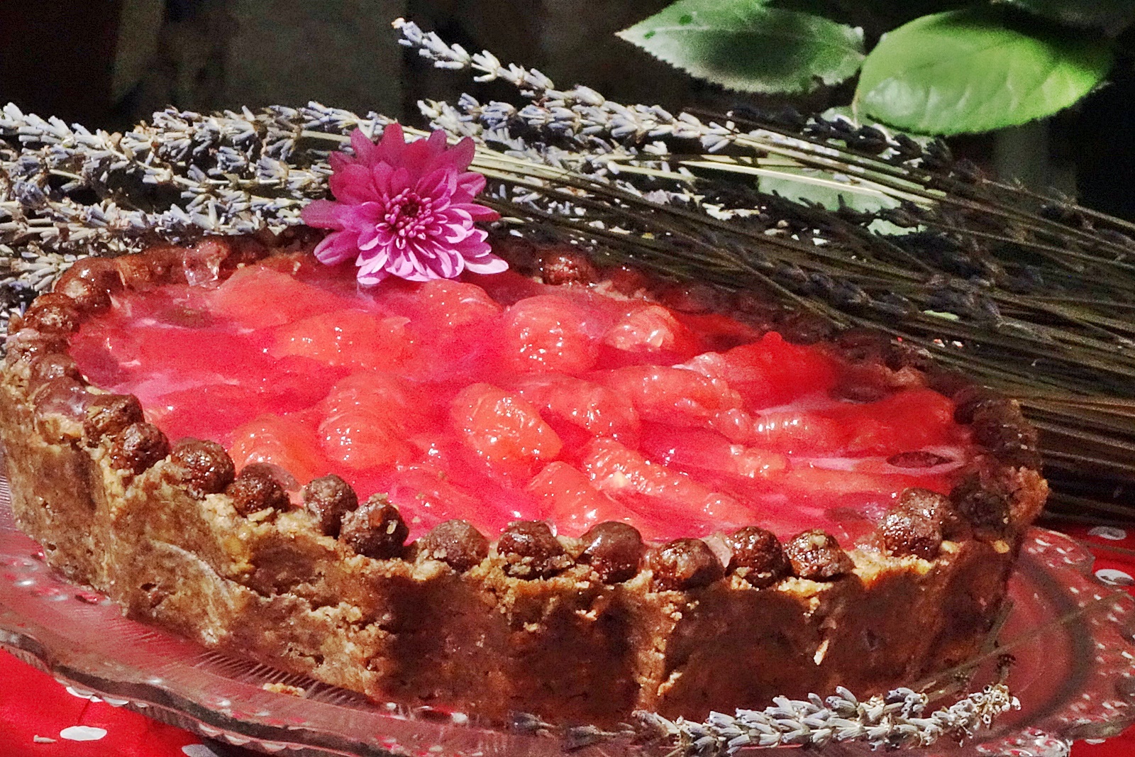 Tarta racoritoare cu grapefruit rosu si lavanda parfumata