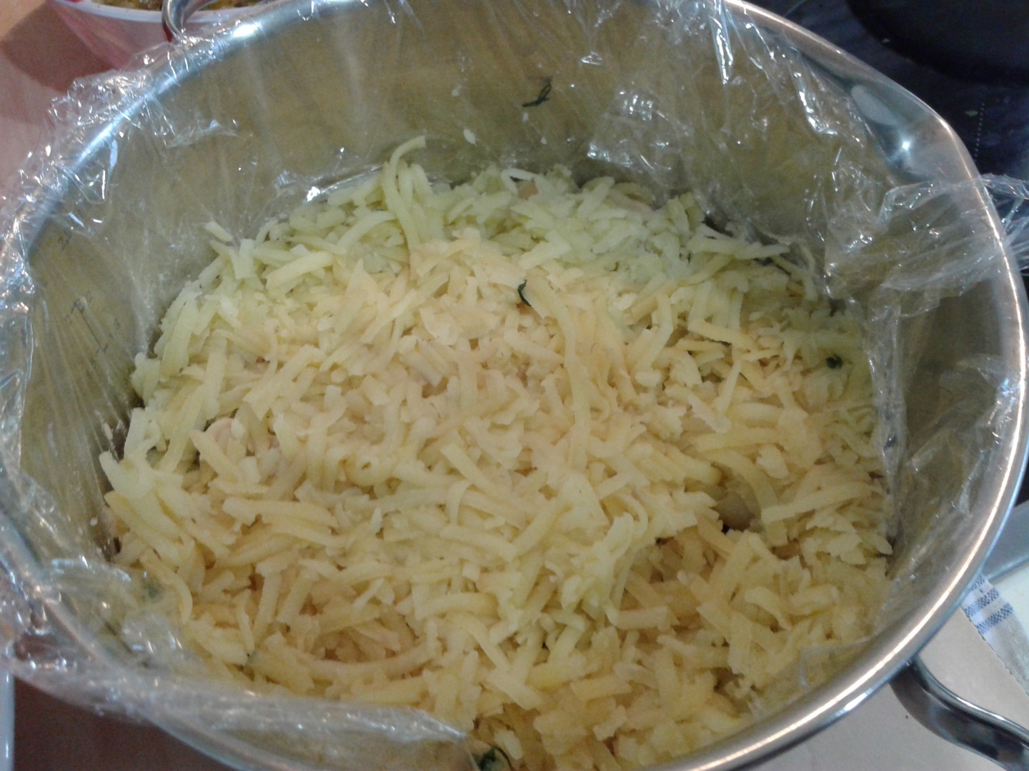 Poienita  cu ciuperci