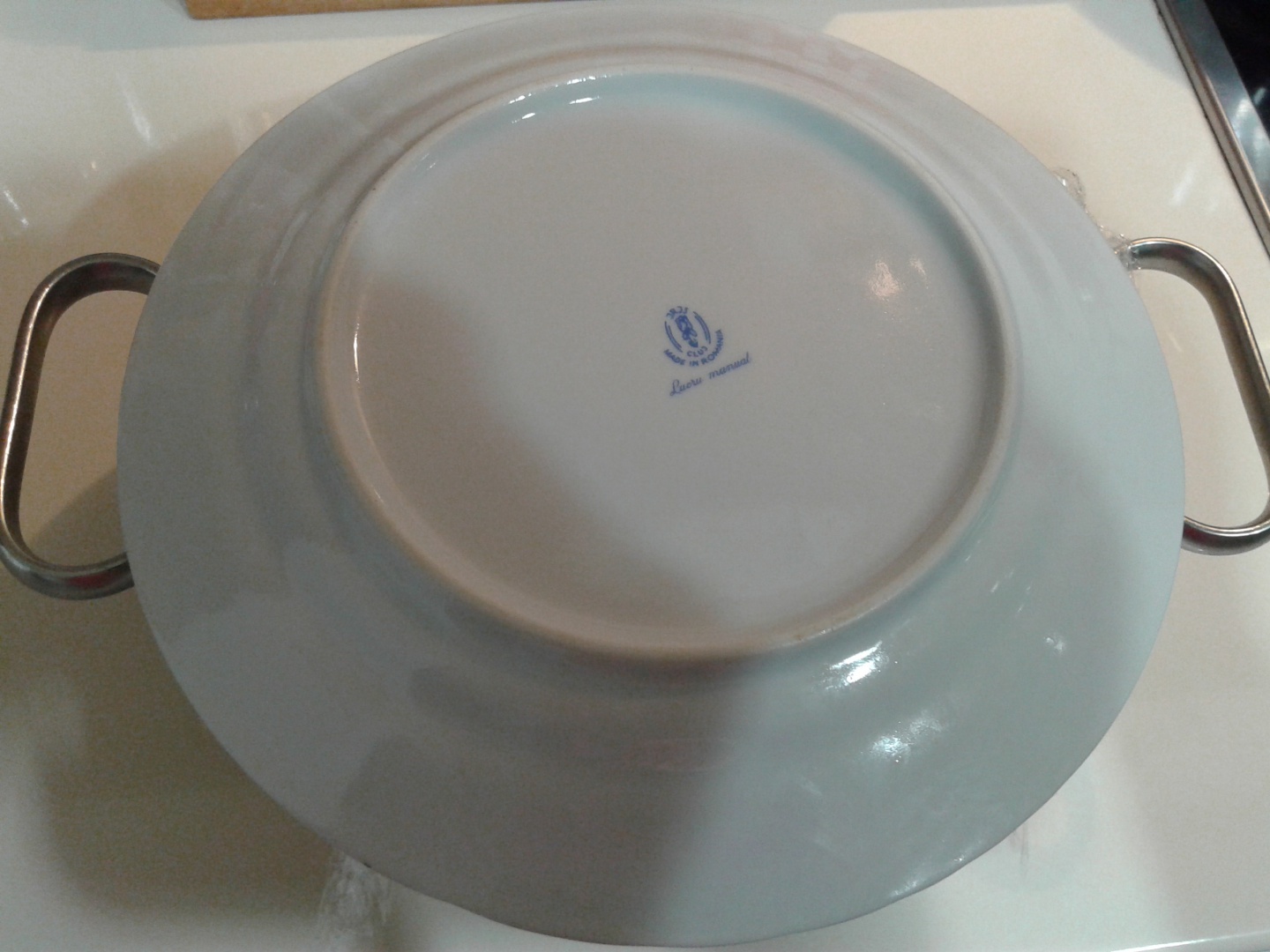 Poienita  cu ciuperci