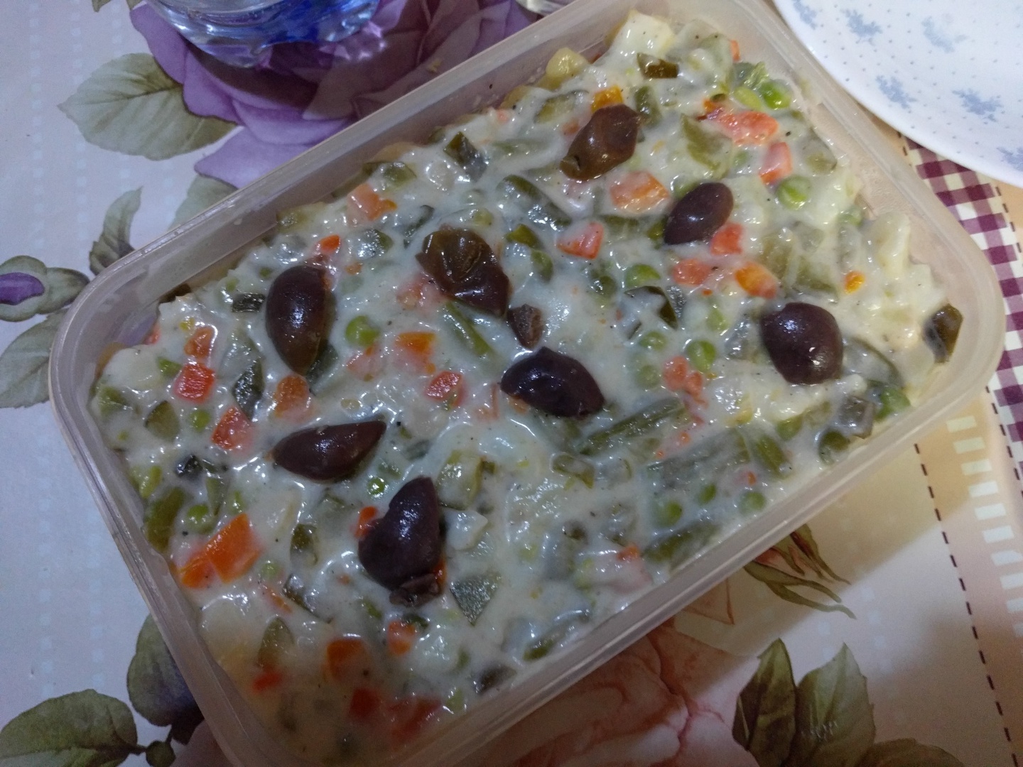 Salata ruseasca vegetala