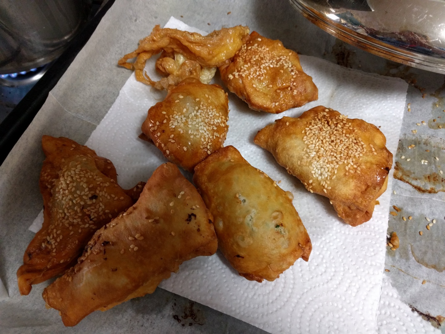 Pateuri cu branza vegetala