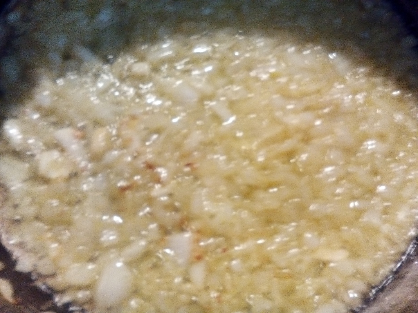 Parjolute moldovenesti in sos, cu garnitura de piure de cartofi