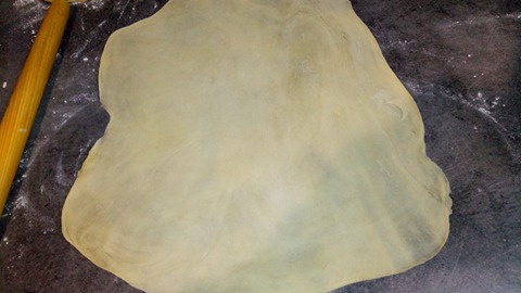 Strudel cu mere din aluat de casa