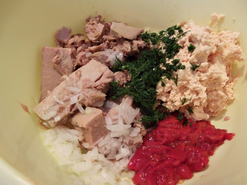 Pasta de ton cu gogosari copti