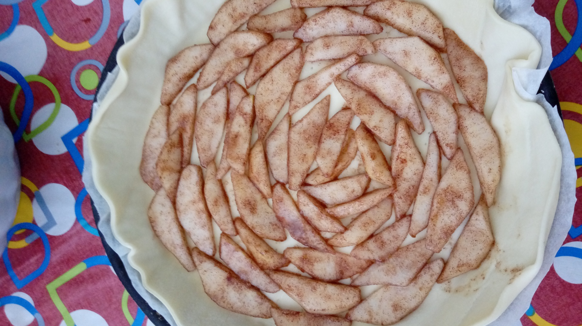 Prajitura cremoasa cu fructe