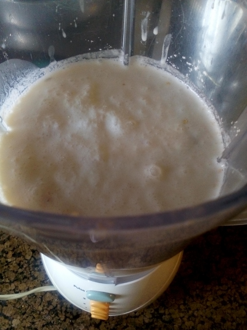 Conopida cu carne de miel in sos de iaurt