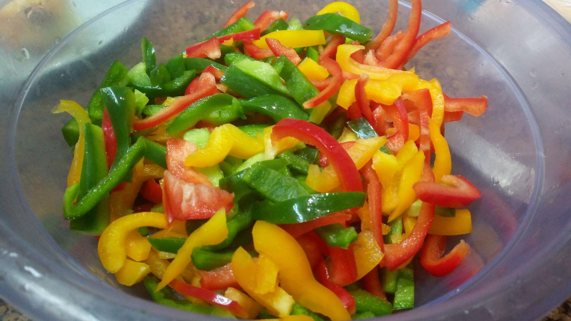 Salata de fasole rosii cu legume