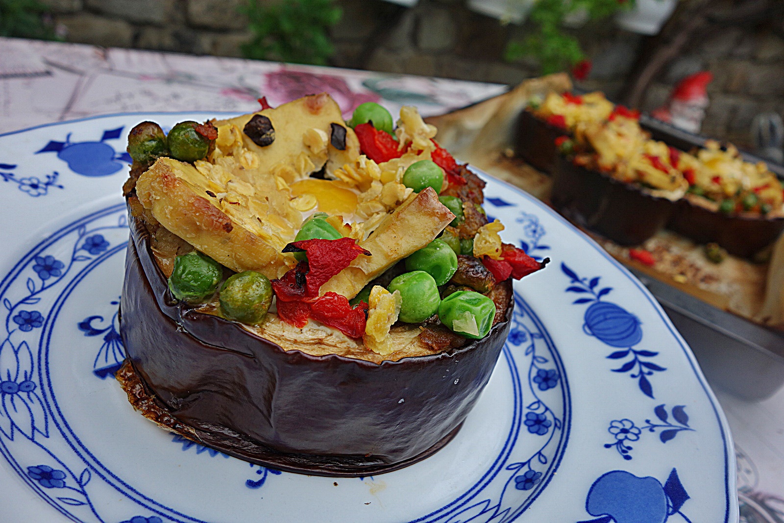 Rondele de vinete umplute cu legume si branza Tofu