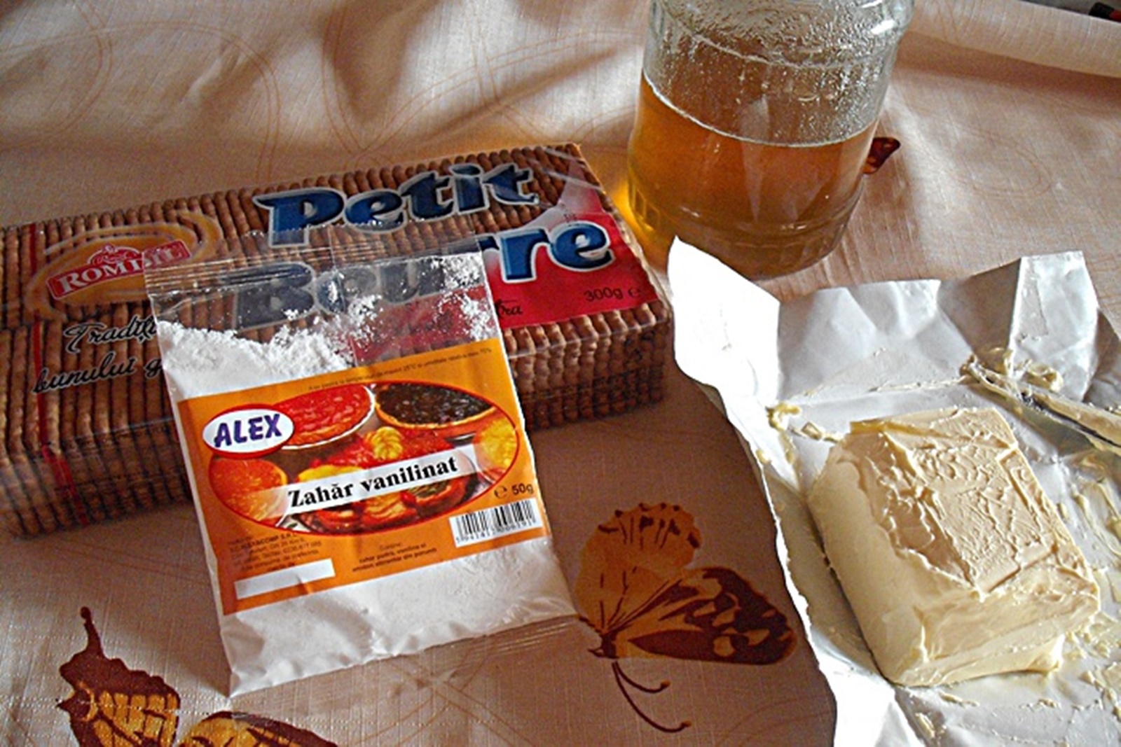 Tort de toamna cu mere si gutui