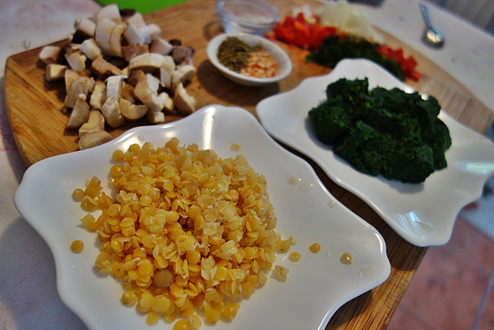 Ciuperci umplute cu spanac si linte