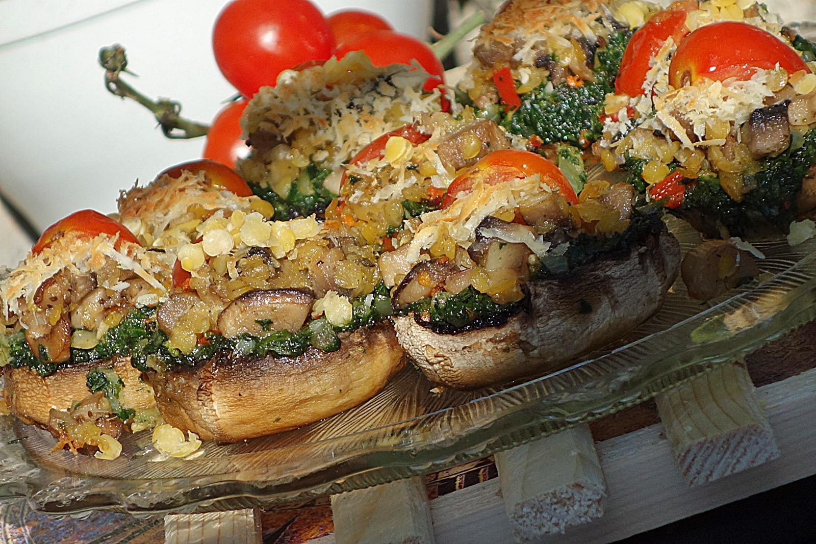 Ciuperci umplute cu spanac si linte