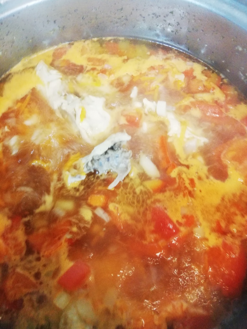 Bors cu carne de pui