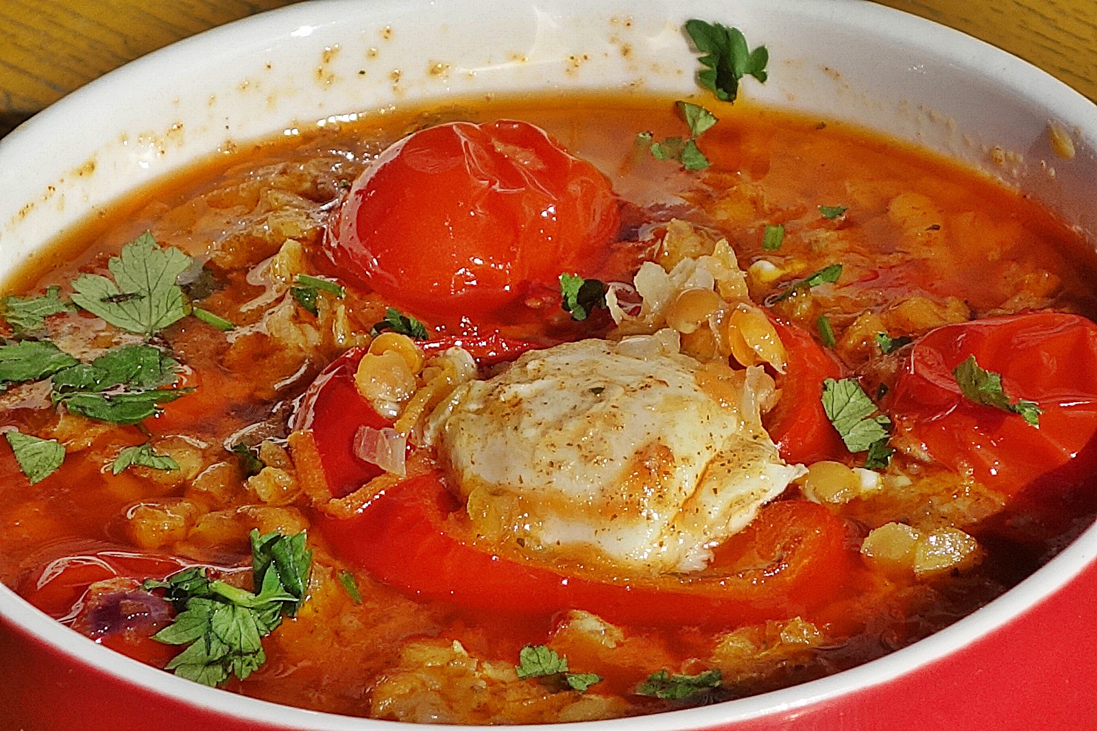 Supa de toamna cu linte si oua de prepelita