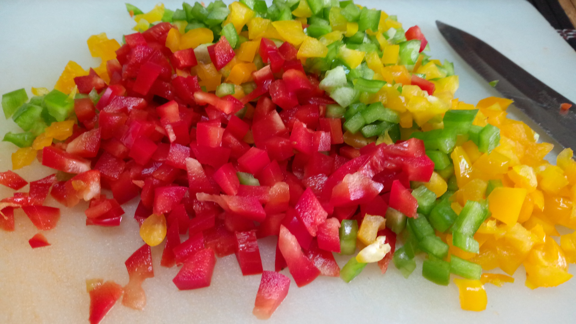 Ciorba de gaina cu taitei de casa