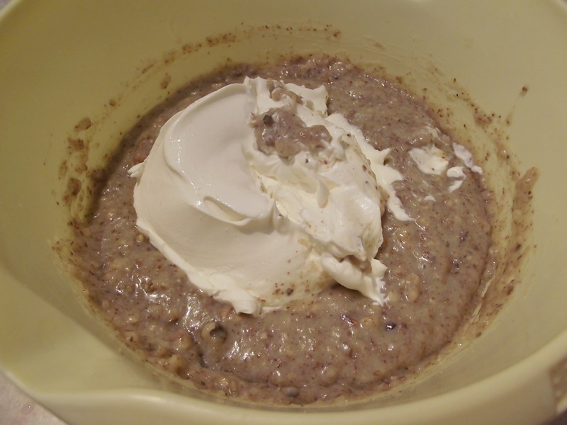 Negresa cu crema de nuci si lapte condensat