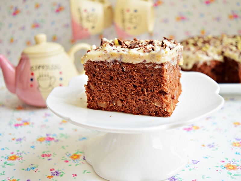 Negresa cu crema de nuci si lapte condensat