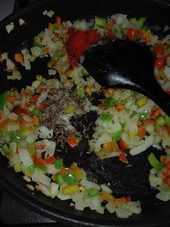 Shakshuka cu oua de prepelita si mozzarella