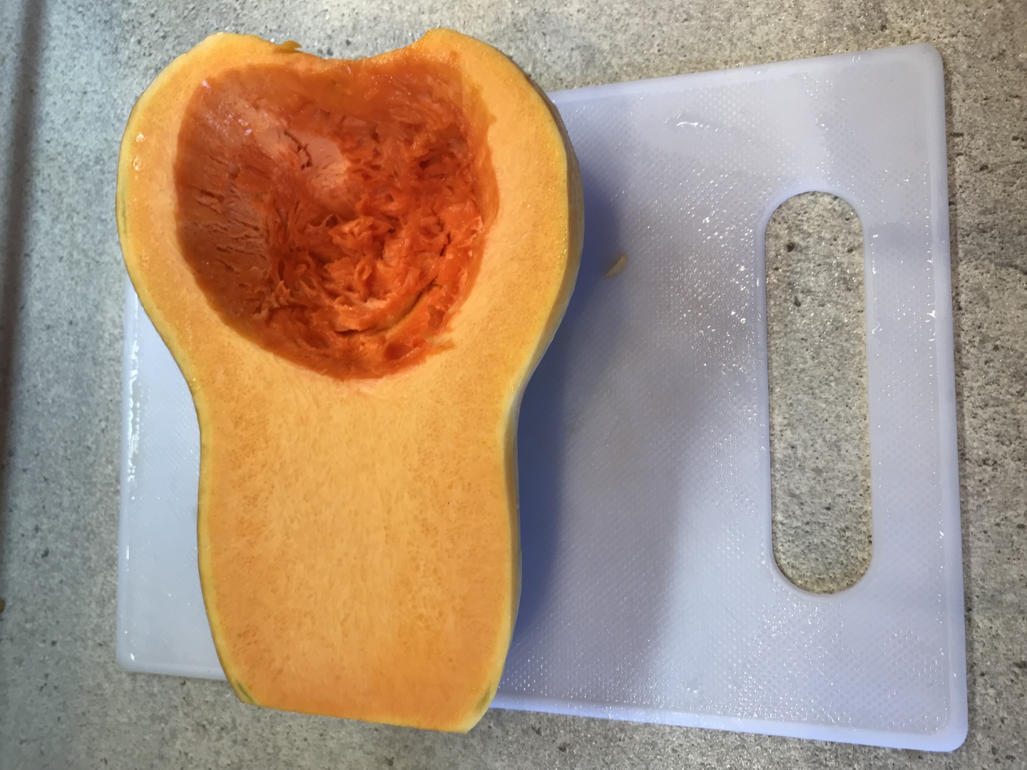 Supa-crema de dovleac si pere aurii