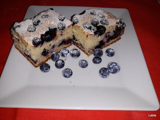 Prajitura cu lamaie si fructe