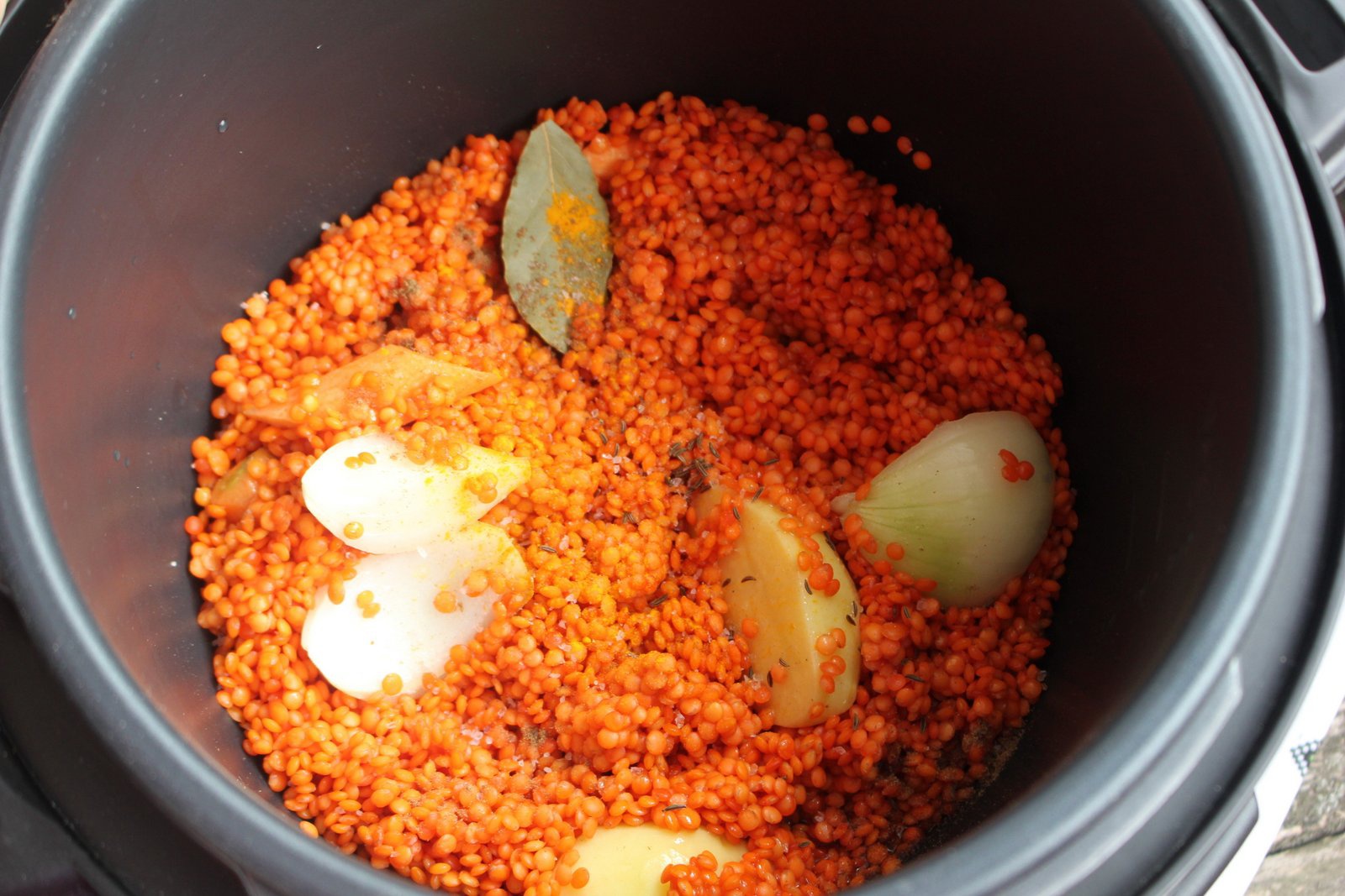 Crema de linte cu chimen si susan negru la Multicooker Crock-Pot Express