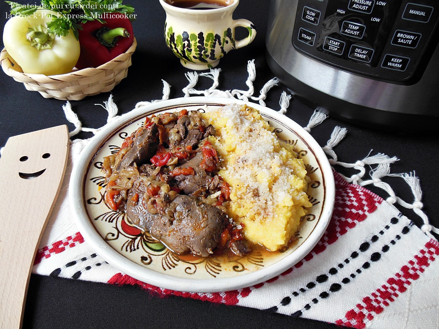 Ficatei de pui cu ardei copti la Multicooker Crock-Pot Express cu gatire sub presiune