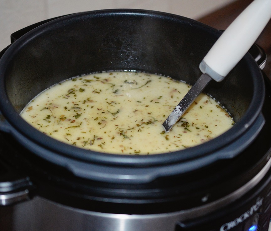 Ciorba de iepure la Multicooker Crock-Pot Express cu gatire sub presiune