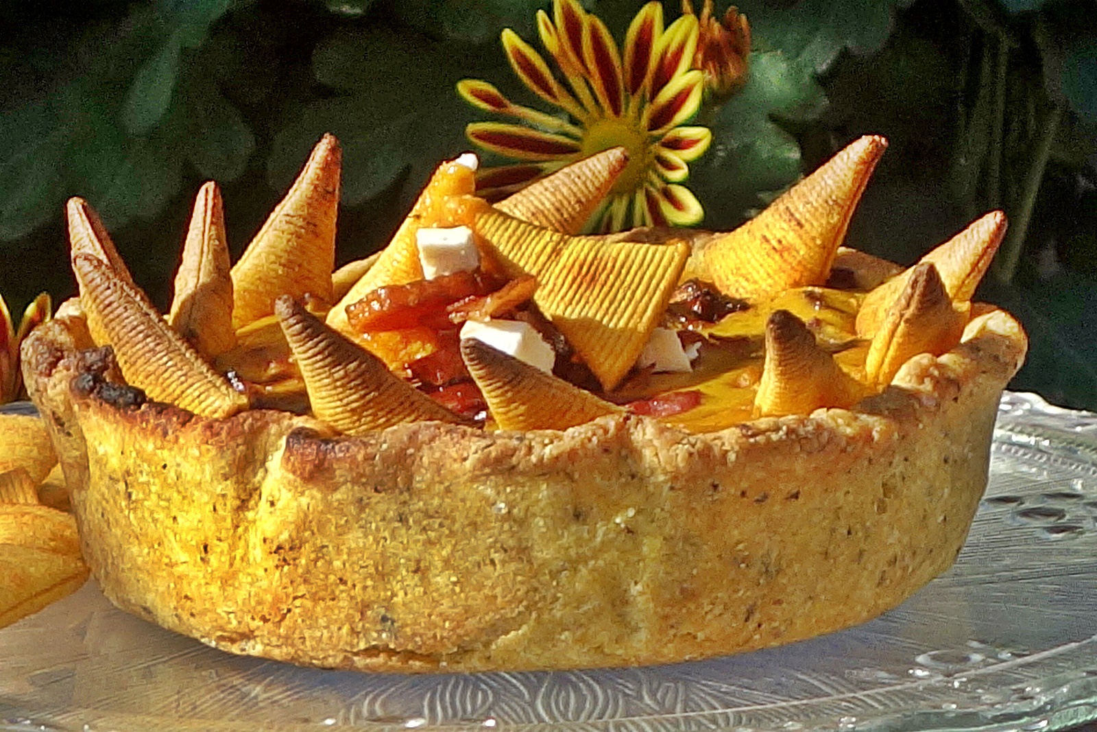 Tarta aromata cu faina de porumb si chipsuri de porumb