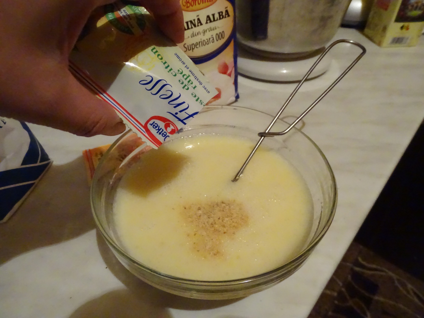 Prajitura cu mere si nuci