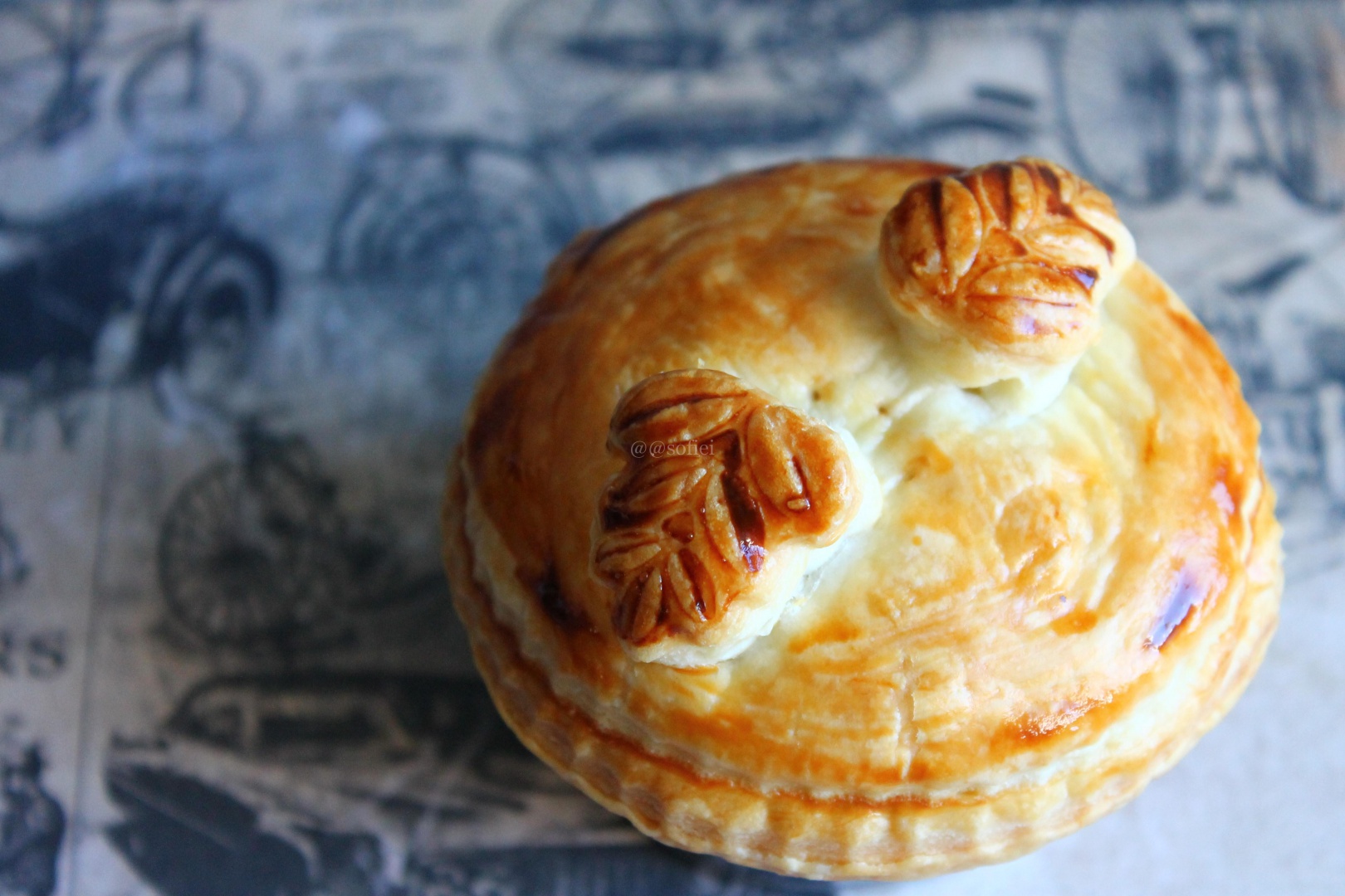 Placinte cu mere, smochine si nuci