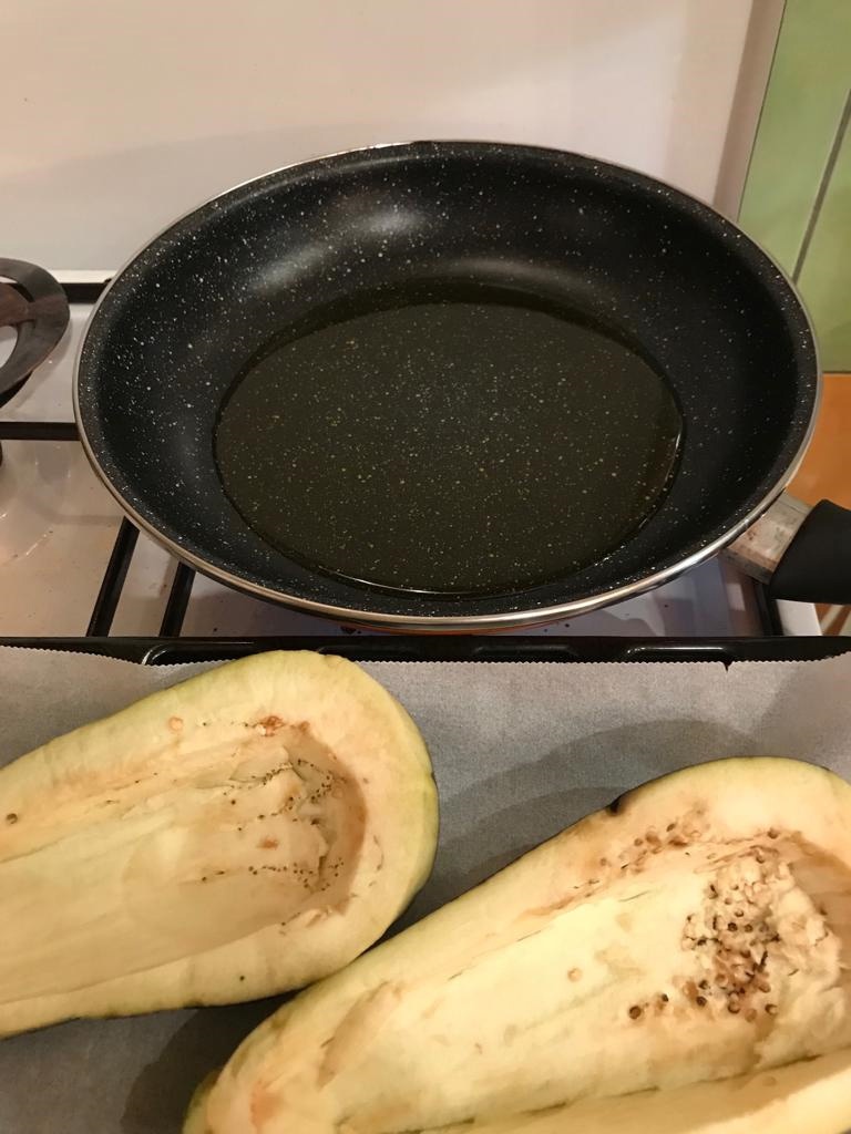 Vinete cu gust de toamna si ifos de imam bayildi