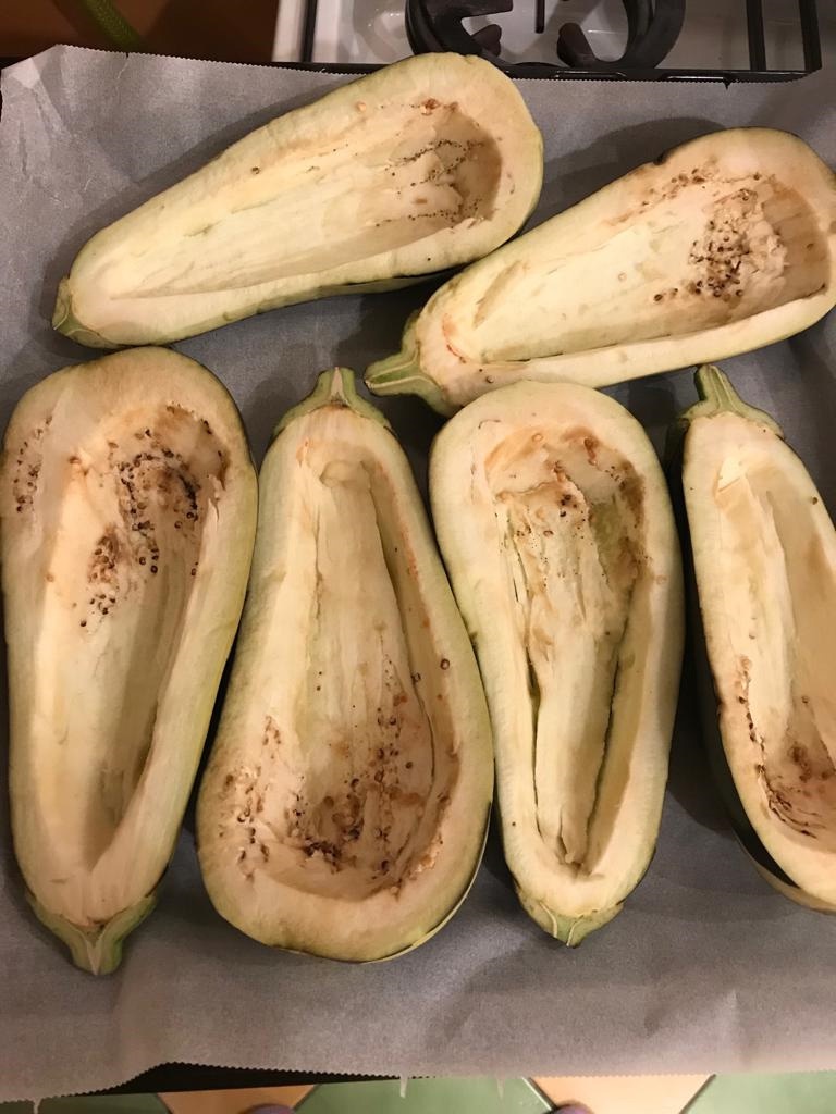 Vinete cu gust de toamna si ifos de imam bayildi