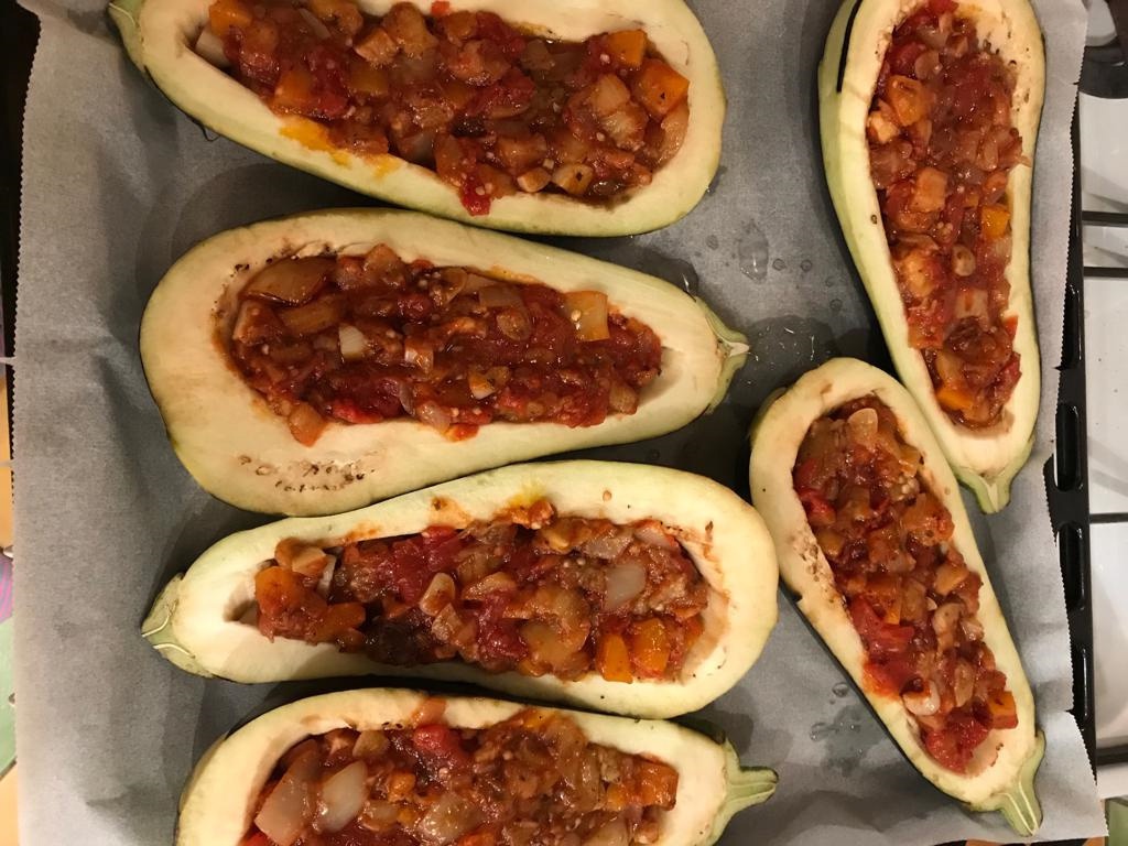 Vinete cu gust de toamna si ifos de imam bayildi