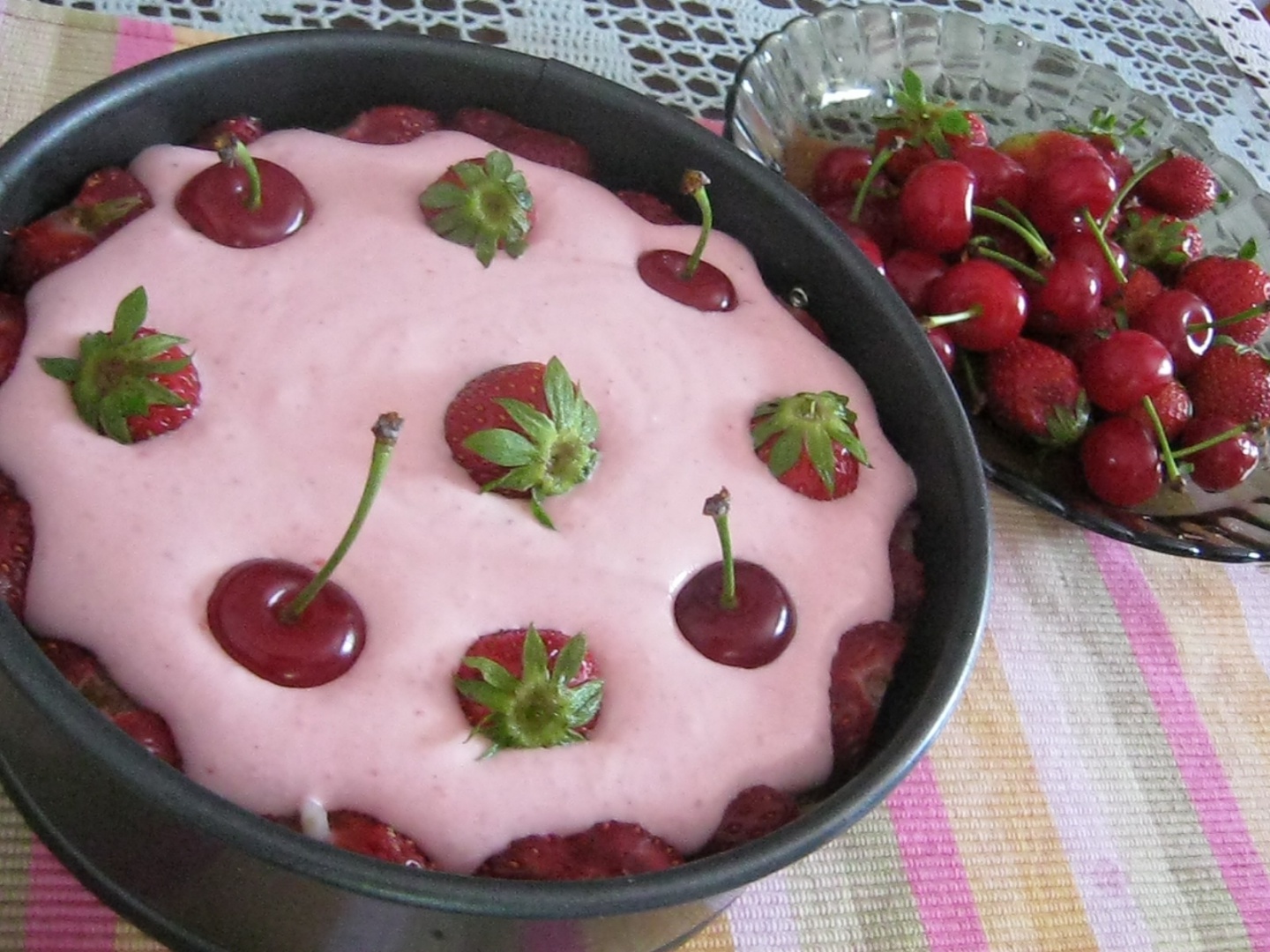 Prajitura  cu blat din fulgi de porumb