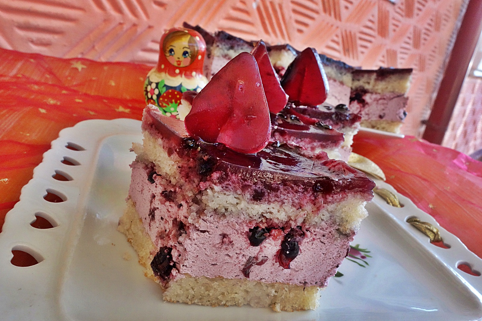 Prajitura cu dulceata de coacaze