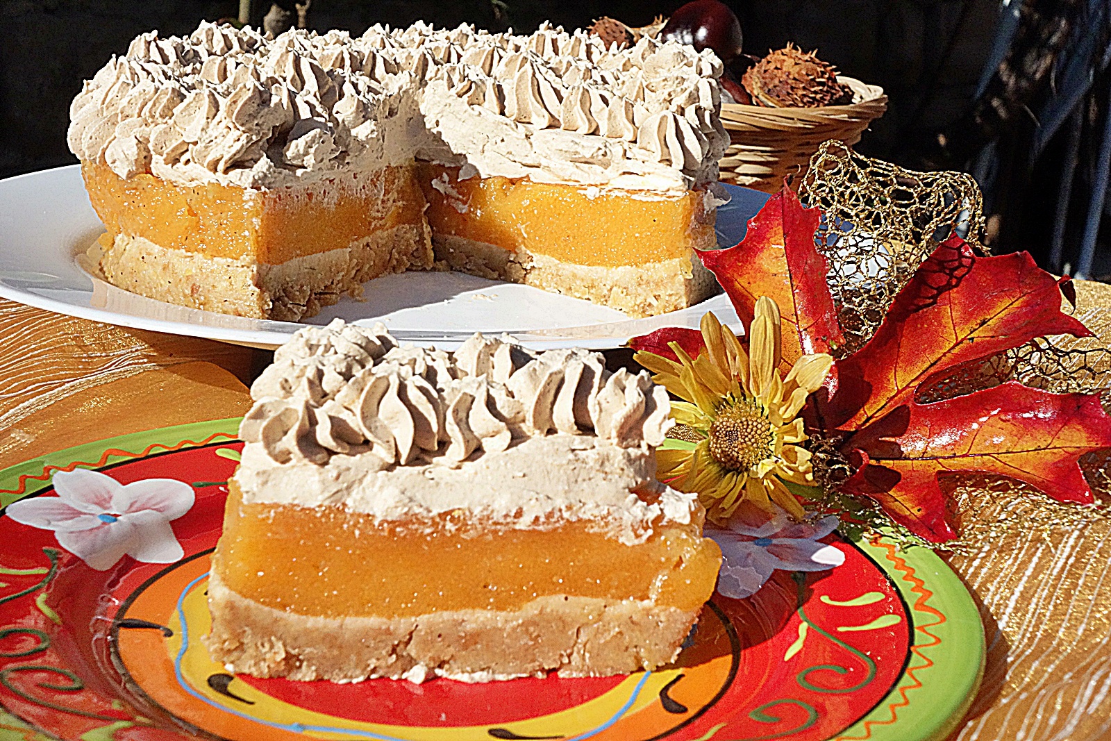 Prajitura cu kaki si clementine, frisca si piure de castane